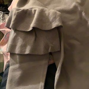 Sweater with ruffled sleeves new never worn